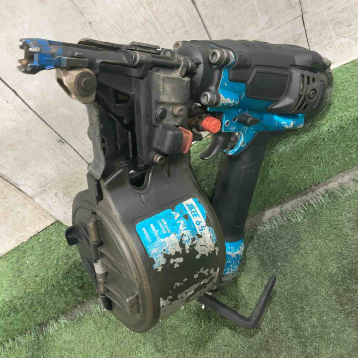 ★マキタ(makita) 高圧エア釘打ち機 AN633HM 動作確認済【川口店】