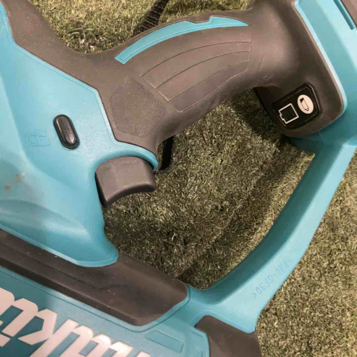 ◇マキタ(makita) コードレスボードカッタ SD140DZ 14.4V 動作確認済【川口店】