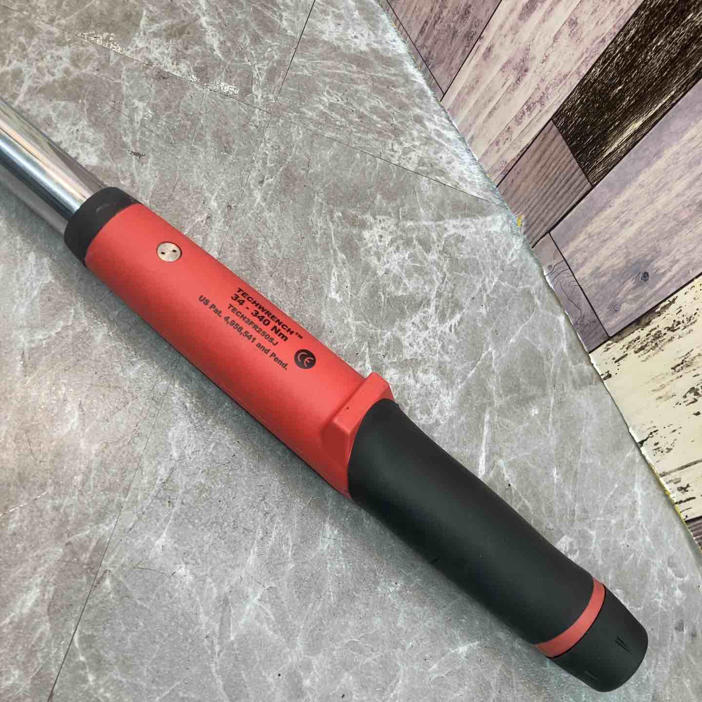 ◇スナップオン（Snap-On) 1/2”トルクレンチ TECH3FR250SJ【八潮店