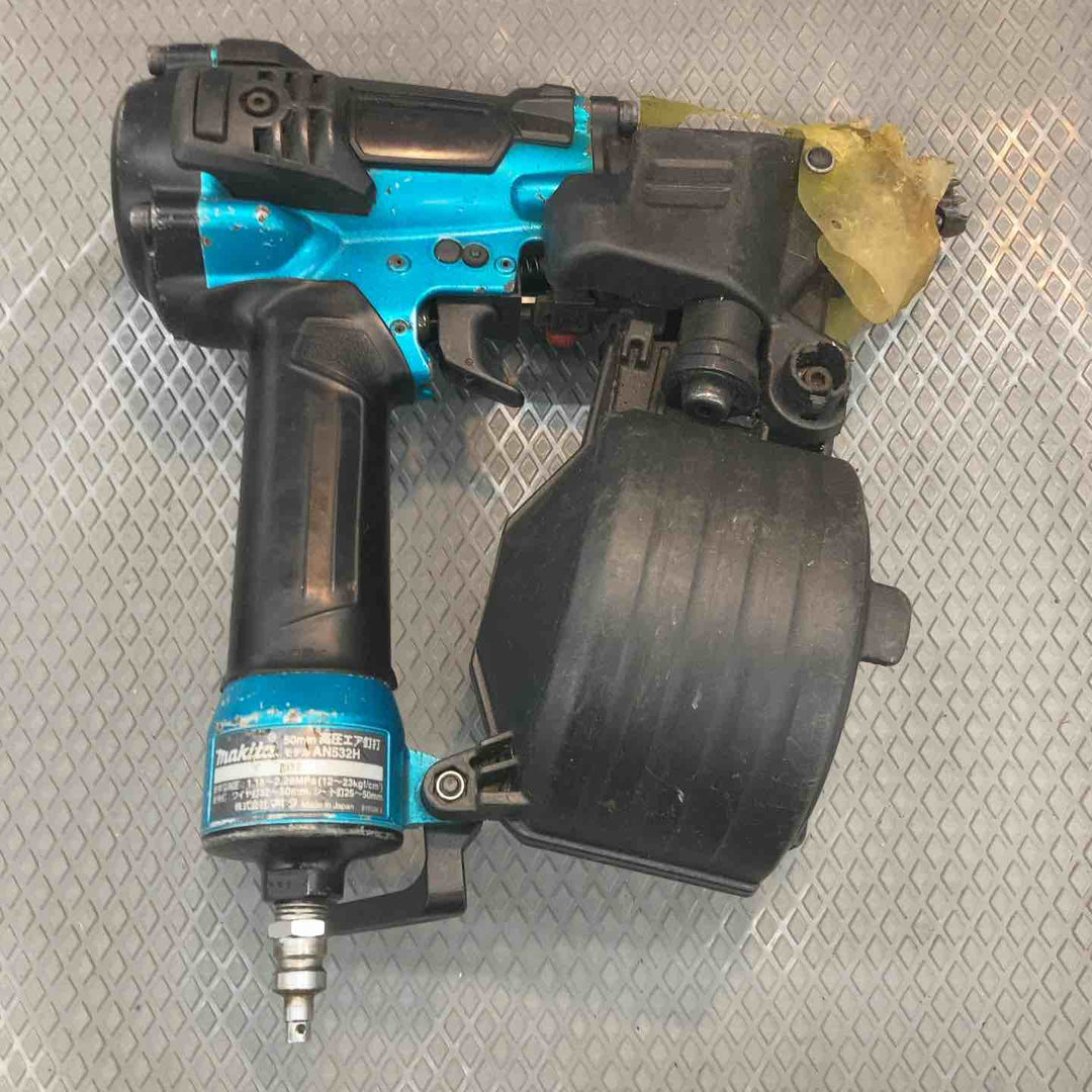 ◇マキタ(makita) 高圧エア釘打ち機 AN532HM【所沢店】