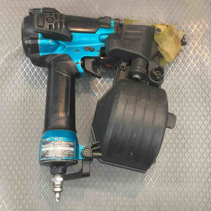 ◇マキタ(makita) 高圧エア釘打ち機 AN532HM【所沢店】