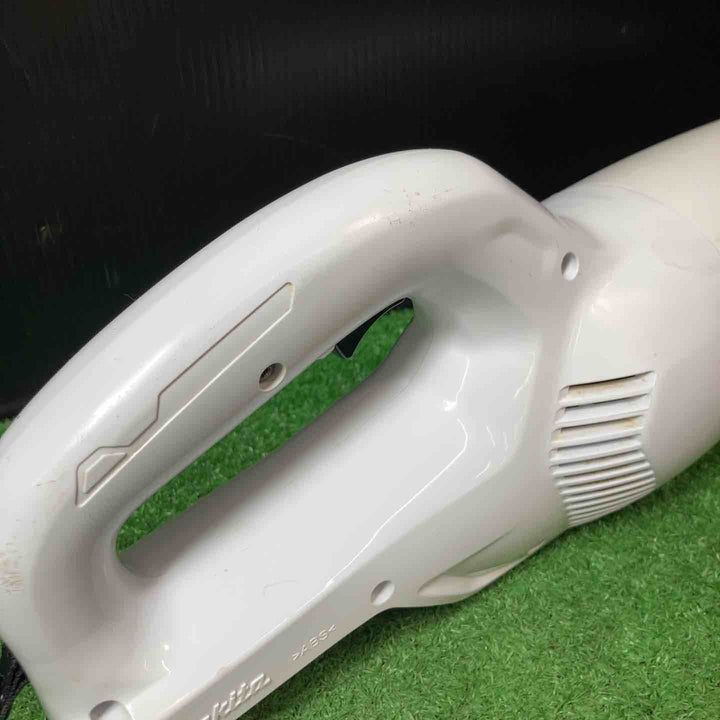 ◇マキタ(makita) コードレスクリーナー CL106FDZW【岩槻店】