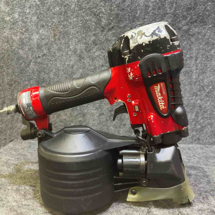 マキタ(makita) 高圧エア釘打ち機 AN711H【桶川店】