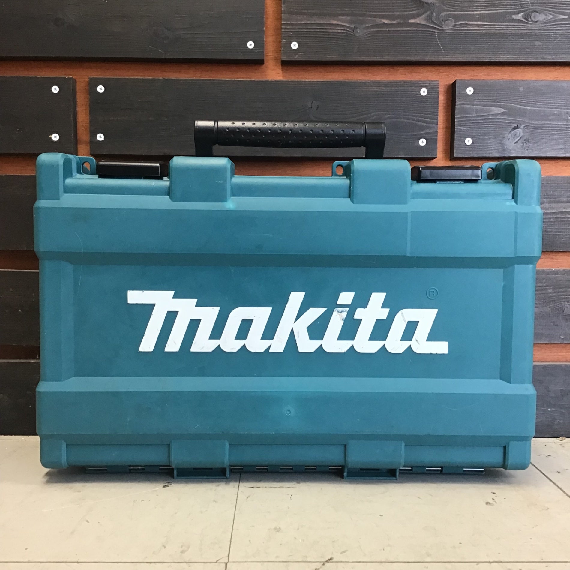 中古品】 マキタ/makita コードレスピンネイラ PT353DRG 【鴻巣店
