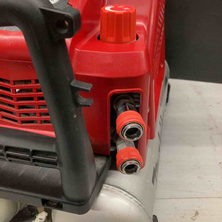 ★マキタ(makita) エアコンプレッサー AC462XLR エア充填時間5分45秒【戸田店】
