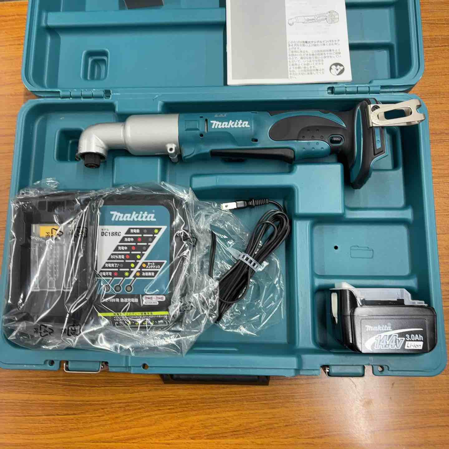 中古美品】マキタ(makita) コードレスアングルインパクト 中古美品】マキタ(makita) コードレスアングルインパクト