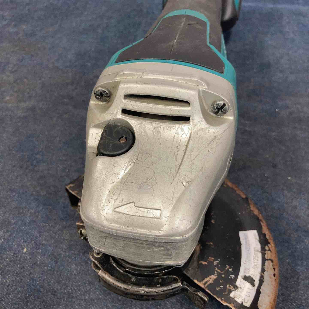 ☆マキタ(makita) 125mmコードレスディスクグラインダ GA508DZ【八潮店】