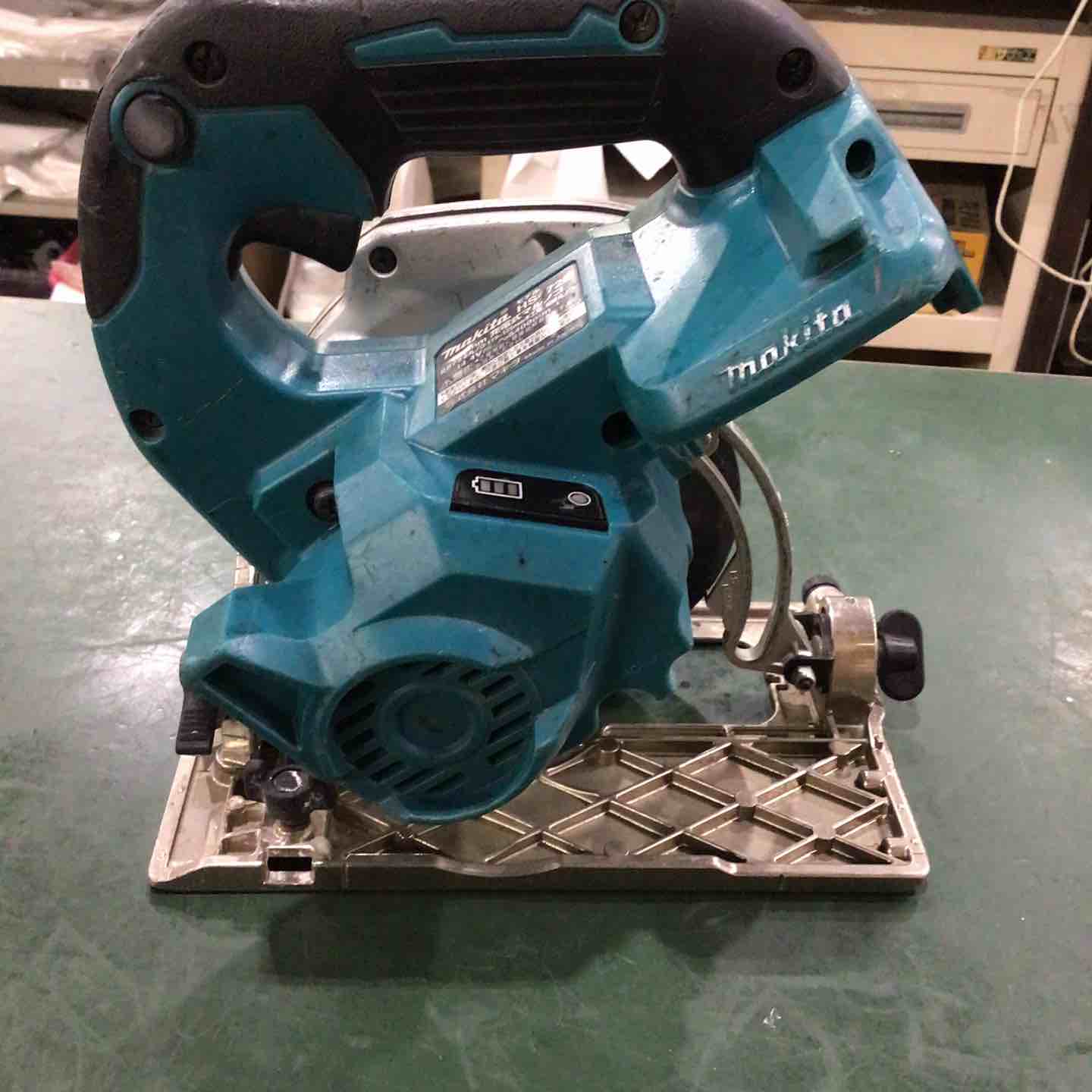 コードレス丸のこ ☆マキタ(makita) HS472DZ - メルカリ マキタ(makita 