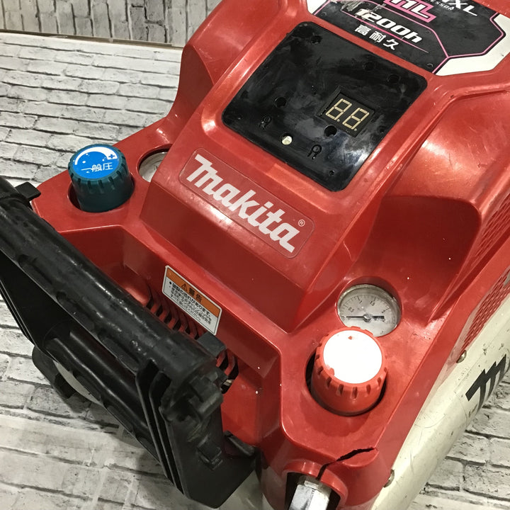 ★マキタ(makita) エアコンプレッサー AC461XLR【川口店】
