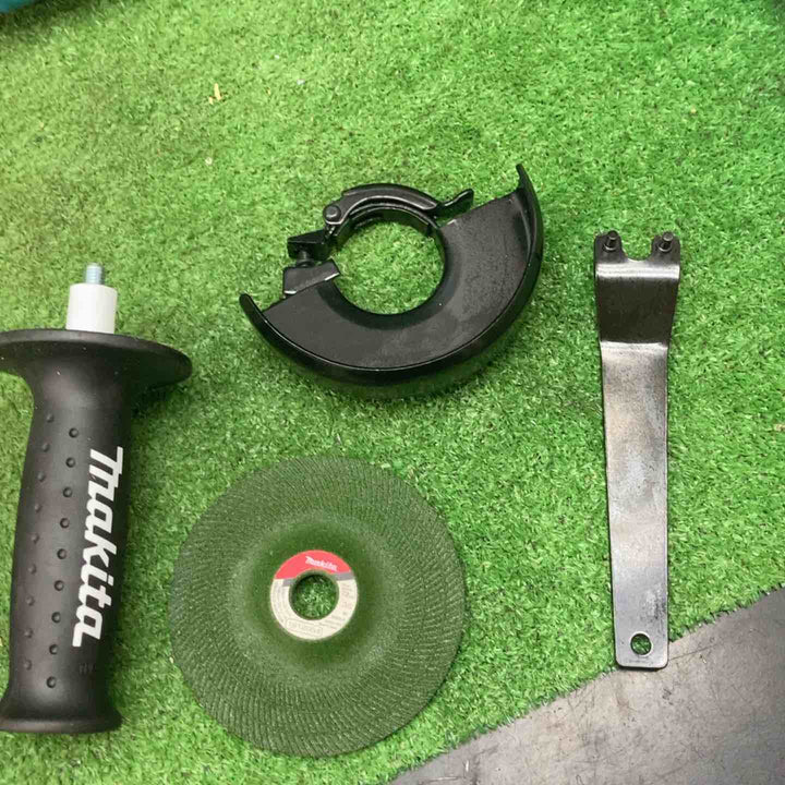 マキタ(makita) 100mmコードレスディスクグラインダ GA019GRMX 回転数	3000~8500(min-1)[回転/分] 動作確認済み【川越店】