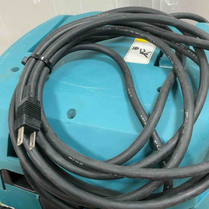 ★マキタ(makita) 集じん機 乾湿両用 VC2500【草加店】