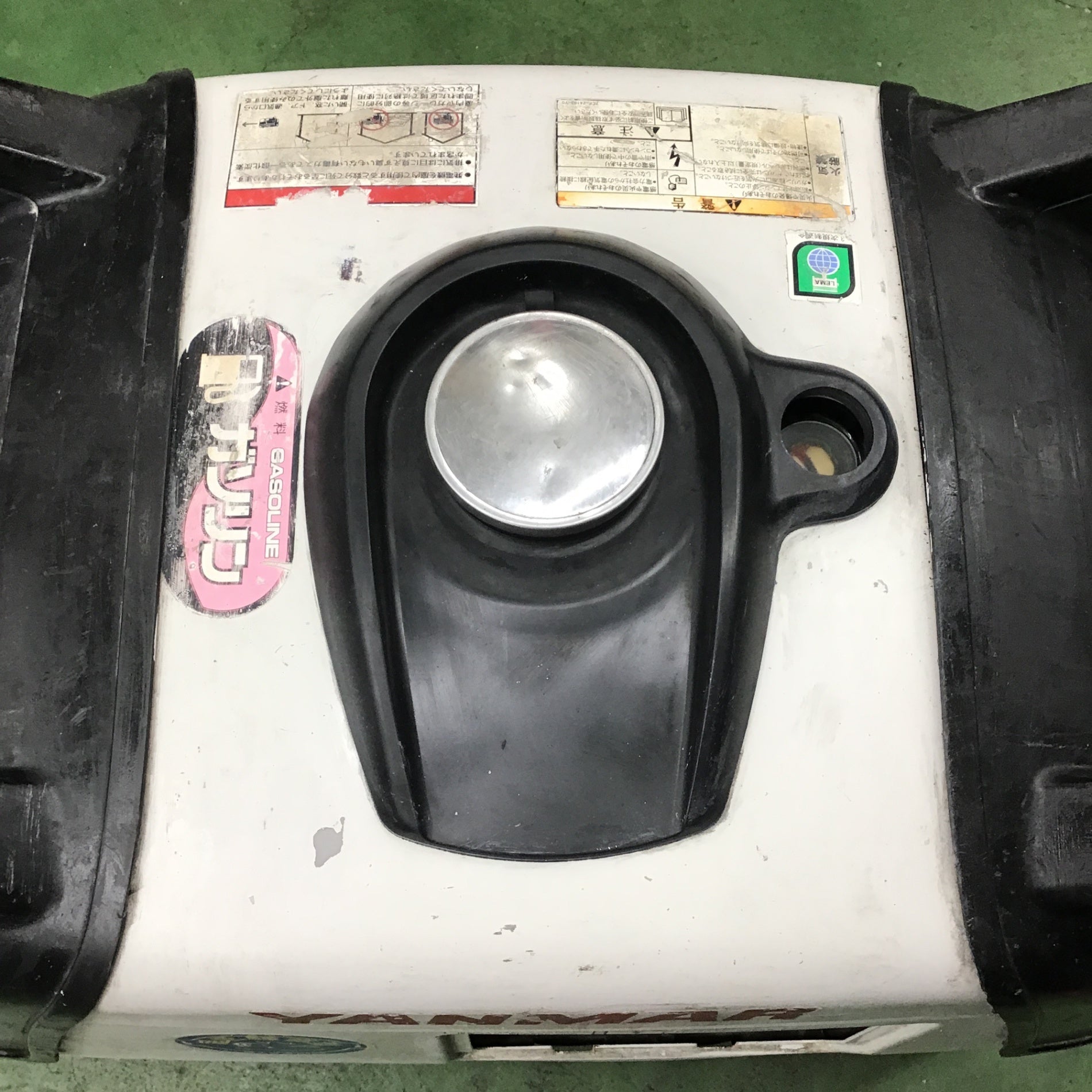 中古品・店頭受取り限定】YANMAR(ヤンマー) インバータータイプ発電機