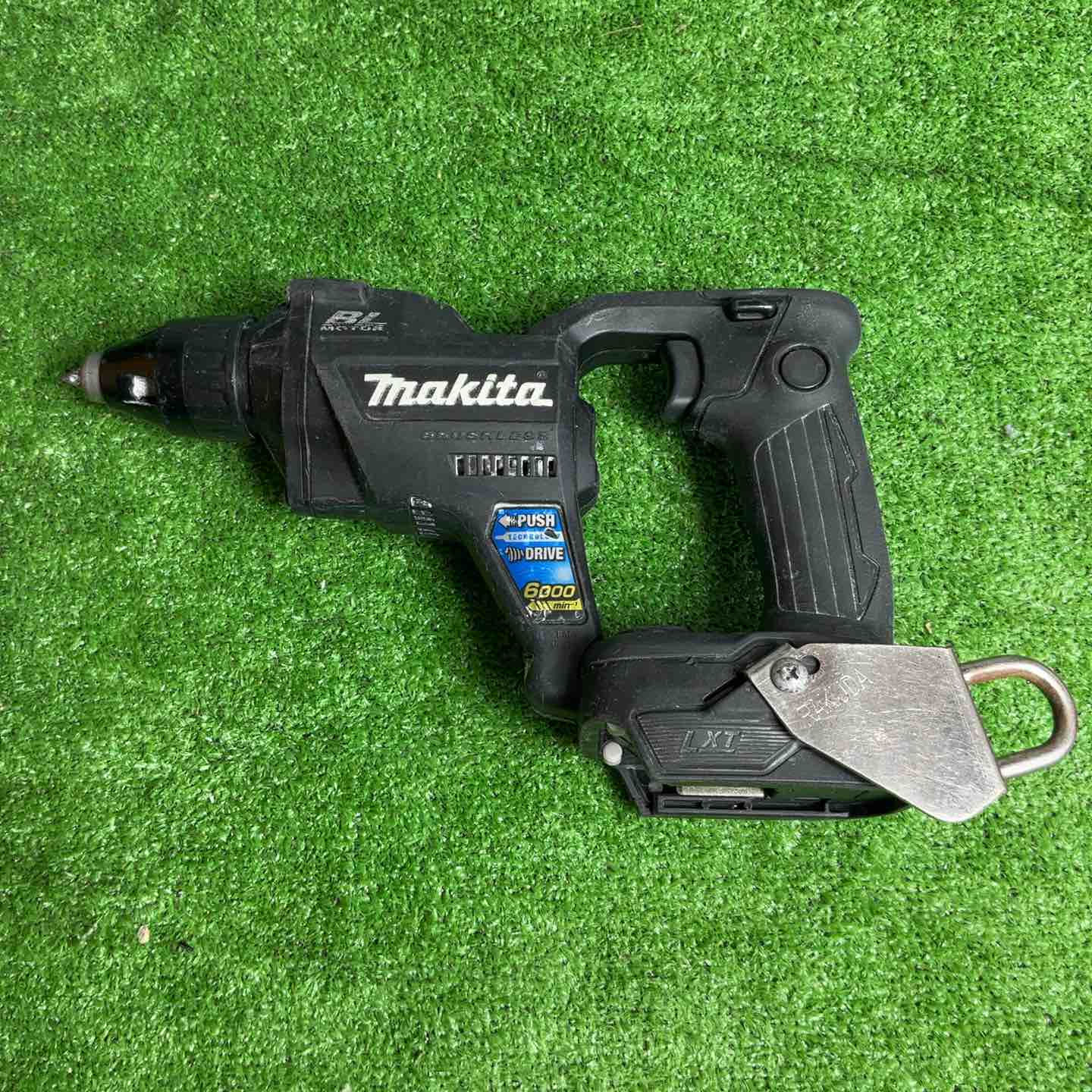 マキタ(makita) コードレススクリュードライバー FS600DZB 18V2.0Ah