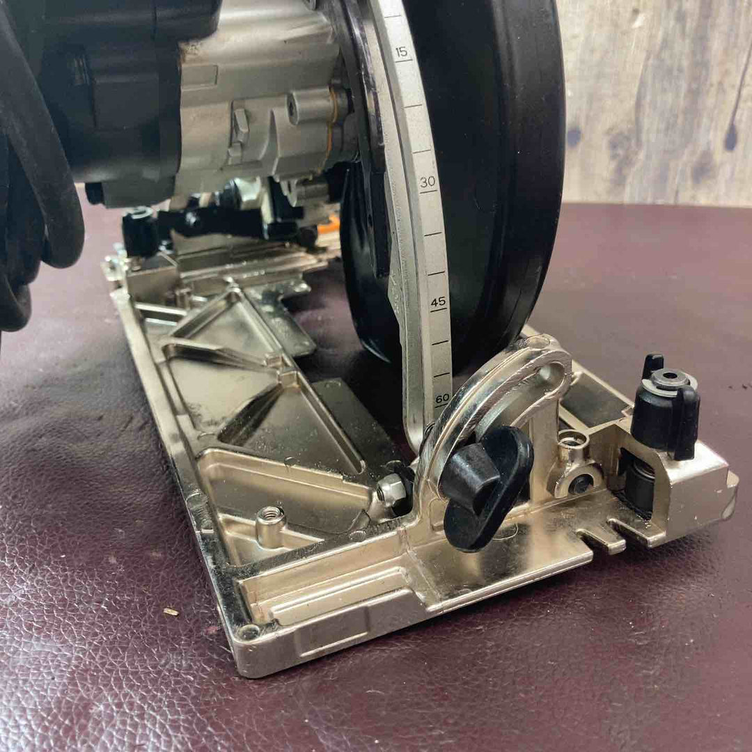 【中古品】 マキタ(makita) 電気マルノコ HS6301B 【東大和店】
