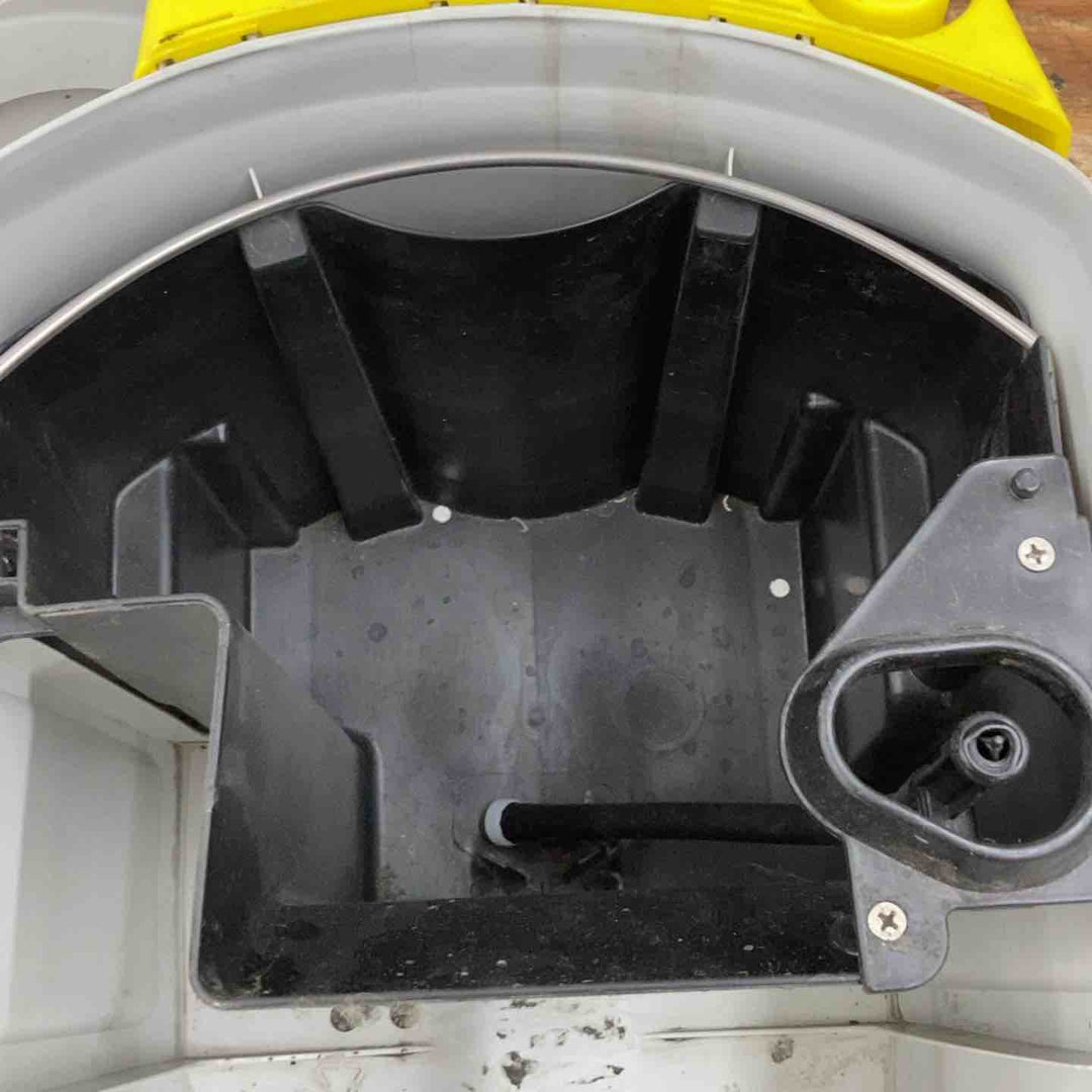 ◇ケルヒャー KARCHER カーペットリンスクリーナー 3001【柏店】