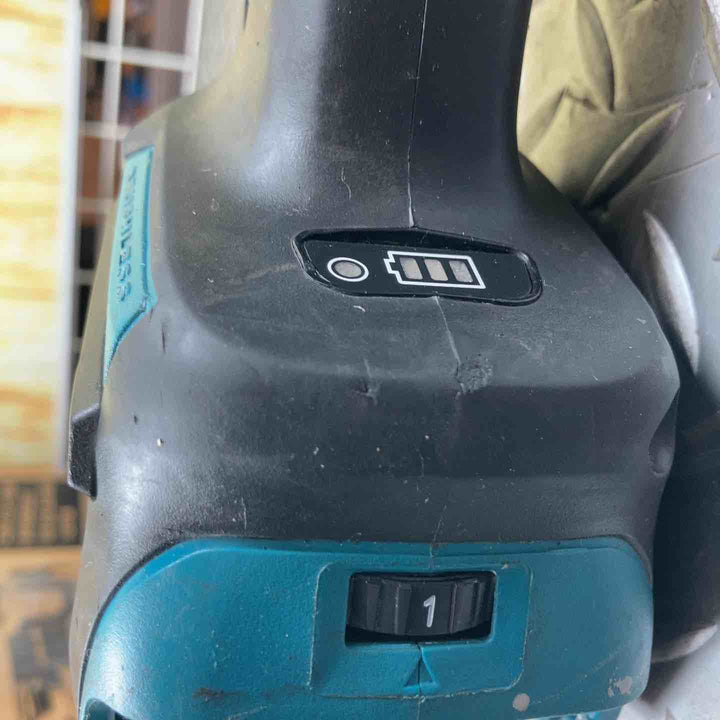 マキタ(makita) 100mmコードレスディスクグラインダ GA412DZ【川崎店】