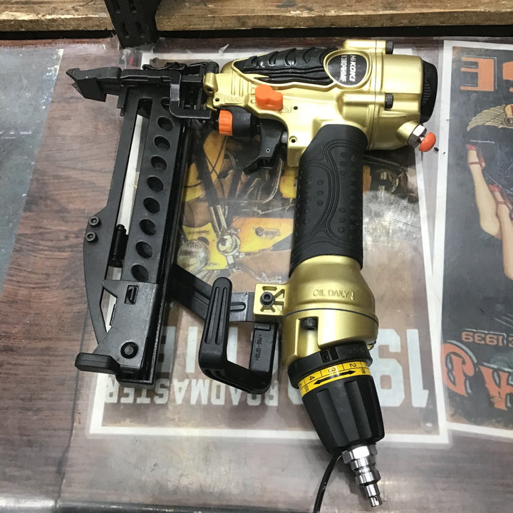 ★ハイコーキ(HIKOKI ※旧:日立工機) 高圧フロアタッカ N3804HMF【草加店】