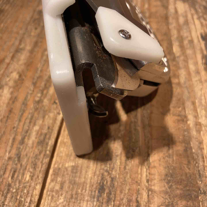 ◇極東産機 コーナーカッター  Jast-T ジャスティー 23-5505【所沢店】