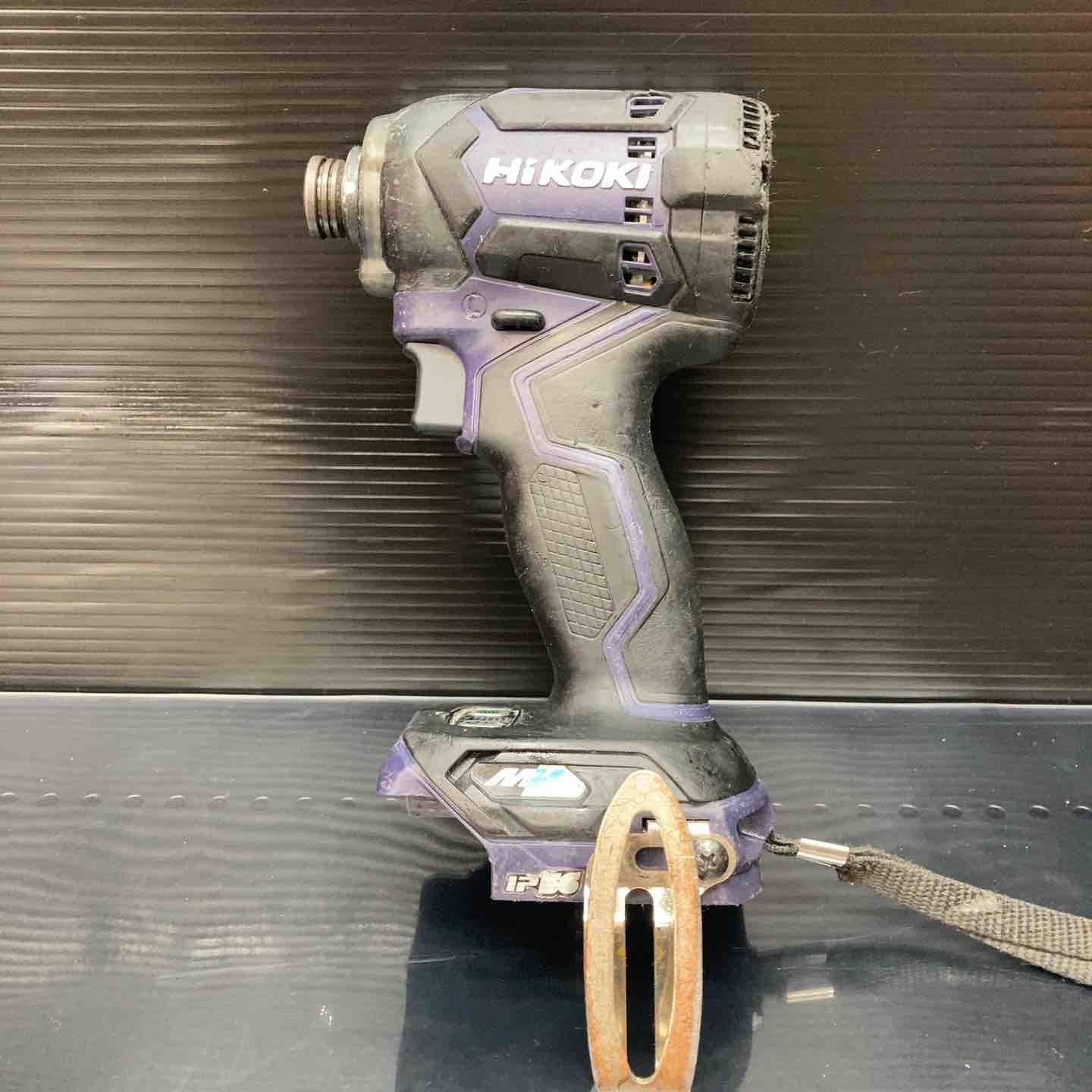 【中古 美品】ビューティーインパクト SV マキタ（makita） インパクトドライバー 18V 充電式 MAKITA XDT11Z 青
