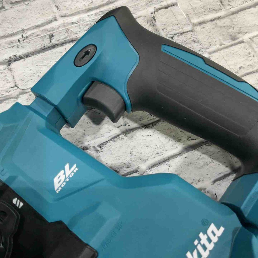 ★マキタ(makita) コードレスハンマドリル HR183DRGX【川口店】
