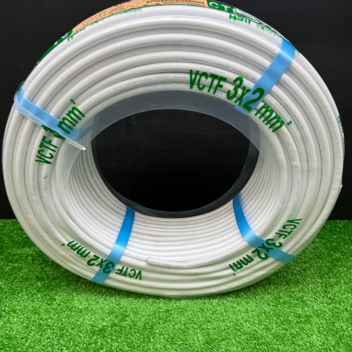 【未使用品】住電日立ケーブル ビニル絶縁キャブタイヤケーブル VCTF 2.0sq×3心 300V VCTF 2.0㎟ 3芯100m巻 1巻【電材館越谷店】