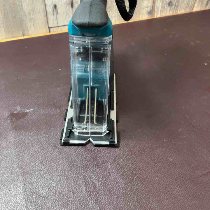 【中古品】★マキタ(makita) コードレスボードカッタ SD180DZ【東大和店】