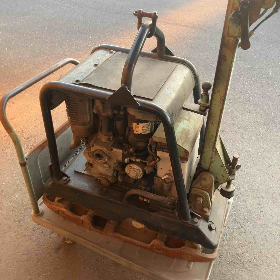 【中古品・店頭受取り限定】 三笠/mikasa バイブロコンパクター・MVH-303DS 【桶川店】