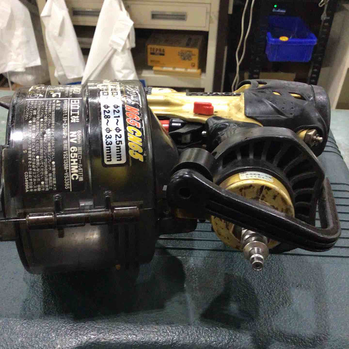 ★ハイコーキ(HIKOKI ※旧:日立工機) 高圧エア釘打ち機 NV65HMC【川口店】