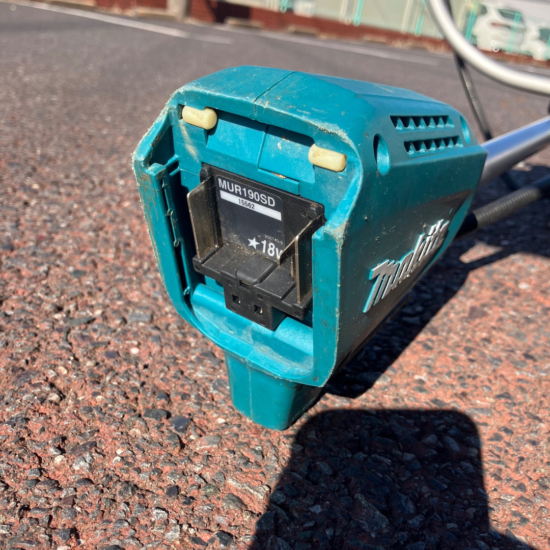 【店頭受取り限定】◇マキタ(makita) コードレス草刈機 MUR190SDZ【越谷店】