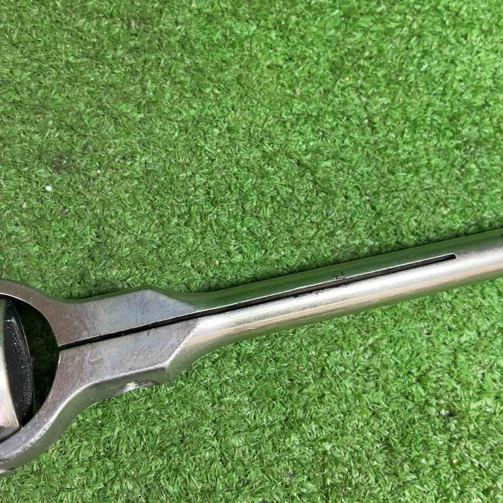 スナップオン(Snap-on) 3/8スイベルラチェット F747A【藤沢店】