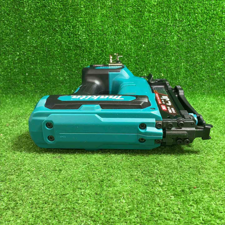 【美品】 マキタ(makita) コードレスタッカー ST001GZK 【藤沢店】