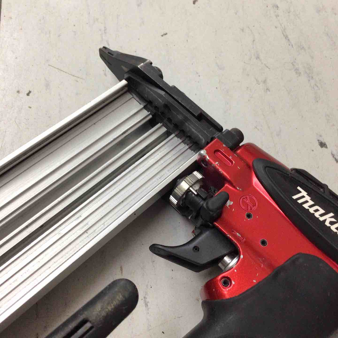 【中古品】 マキタ/makita 高圧フィニッシュネイラ AF551H 【鴻巣店】