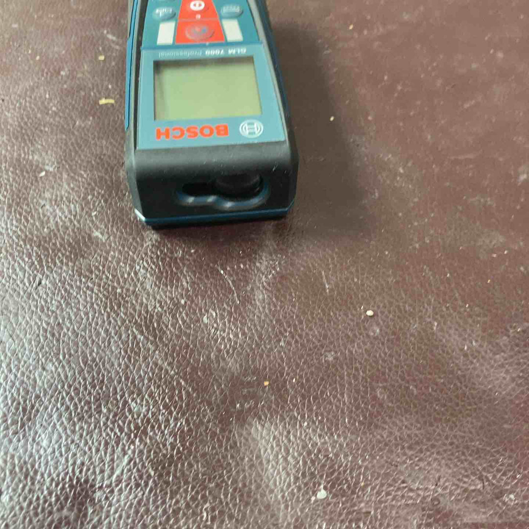 【中古品】ボッシュ(BOSCH) レーザー距離計 GLM7000 ソフトケース付属【東大和店】