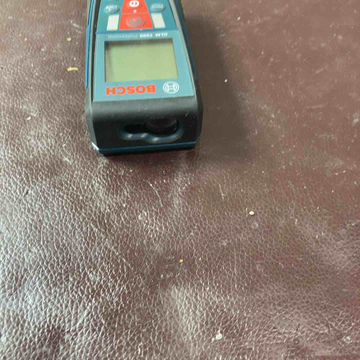 【中古品】ボッシュ(BOSCH) レーザー距離計 GLM7000 ソフトケース付属【東大和店】