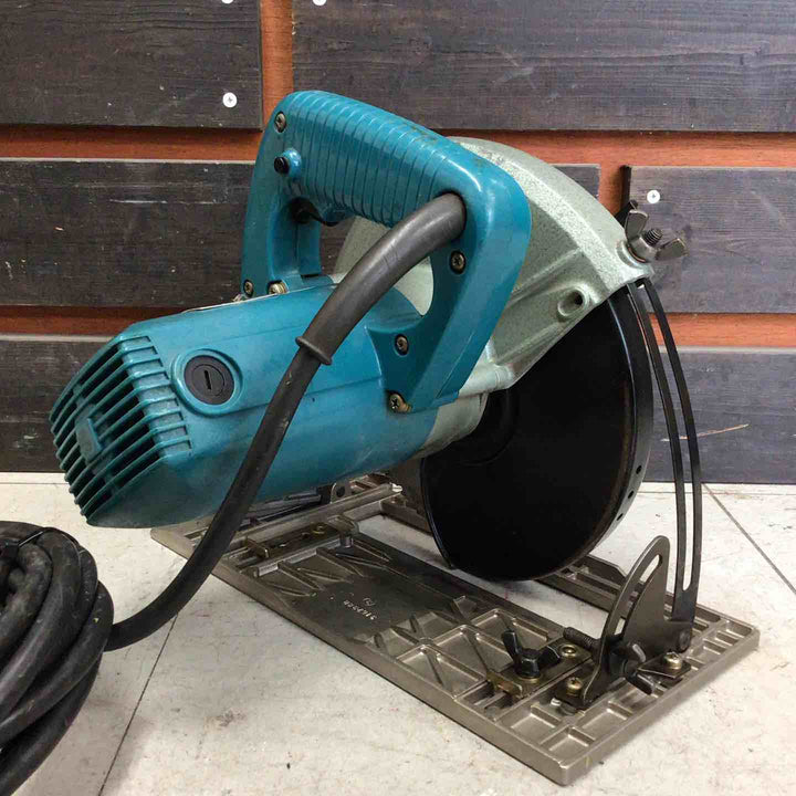 【現状品】 マキタ 7型造作丸ノコ 5802BA 【鴻巣店】