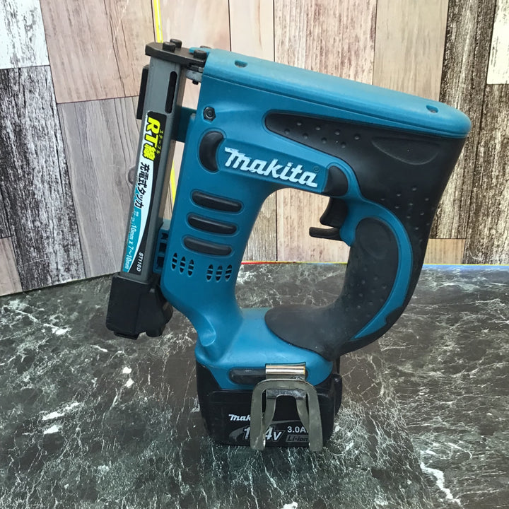 ☆マキタ(makita) RT線専用コードレスタッカー ST110DRF【八潮店】