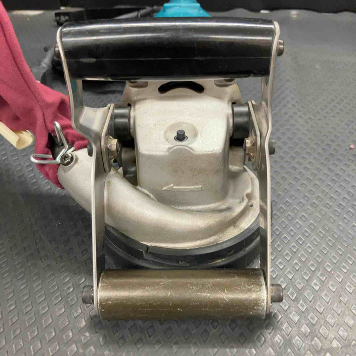 ◇マキタ(makita) 110mmコンクリートカンナ PC1100【鴻巣店】