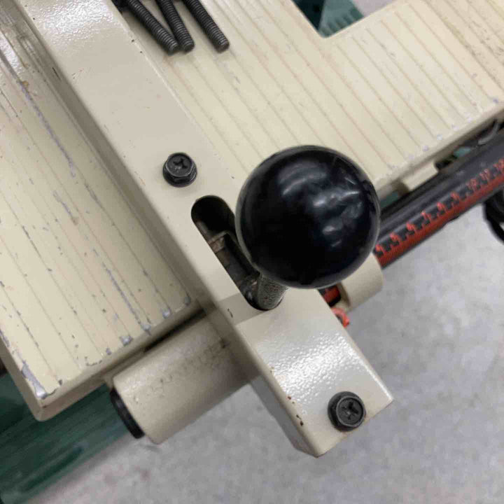 【店頭受取り限定】◇マキタ(makita) マルノコ盤 2711【八潮店】