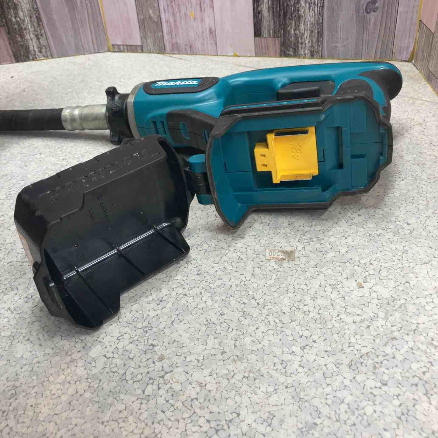 店頭受取り限定】☆マキタ(makita) コードレスコンクリート