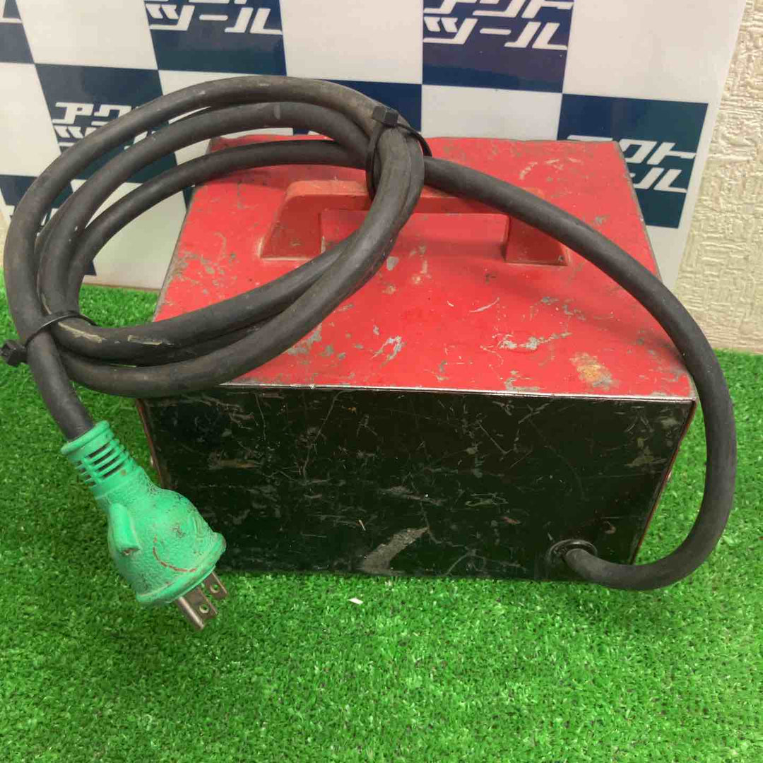 ◇マキタ(makita) 昇圧器 DXタイプ A-05979 トランス【草加店】
