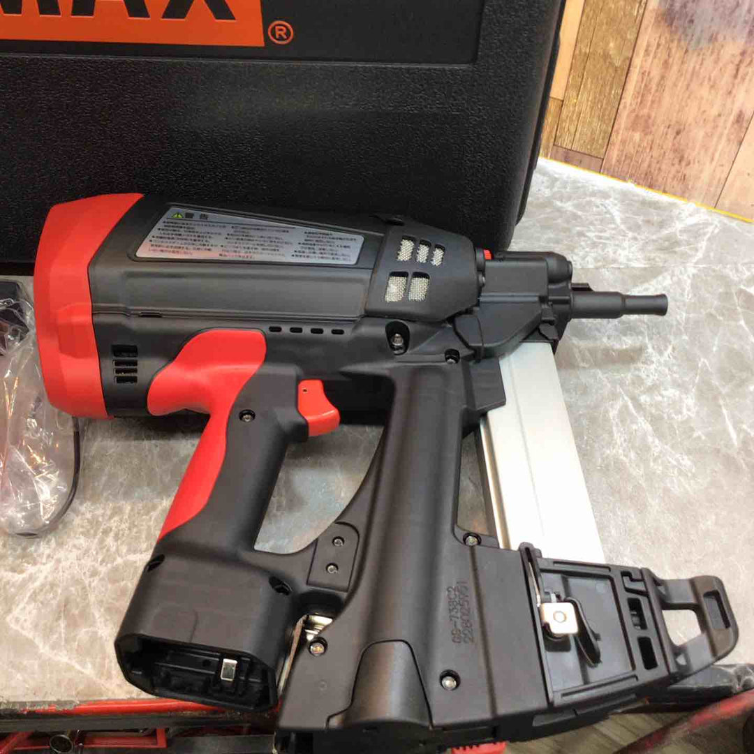 ★マックス(MAX) ガスネイラ GS-738C2 電池パック2個・充電器つき【八潮店】