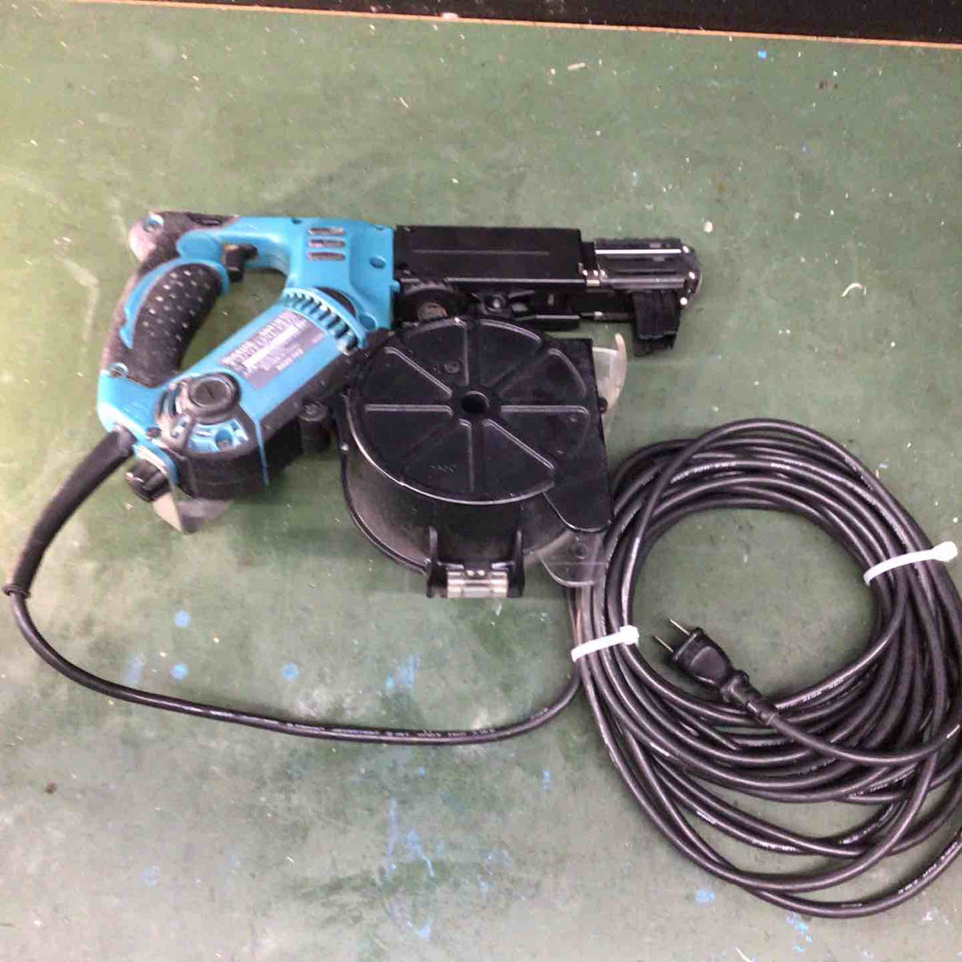 ☆マキタ(makita) オートパックスクリュードライバー 6841R【戸田店】