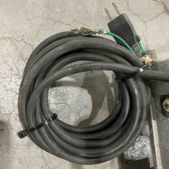 マキタ(makita) 手動角ノミ 最大切込深さ161mm 7305【川口店】