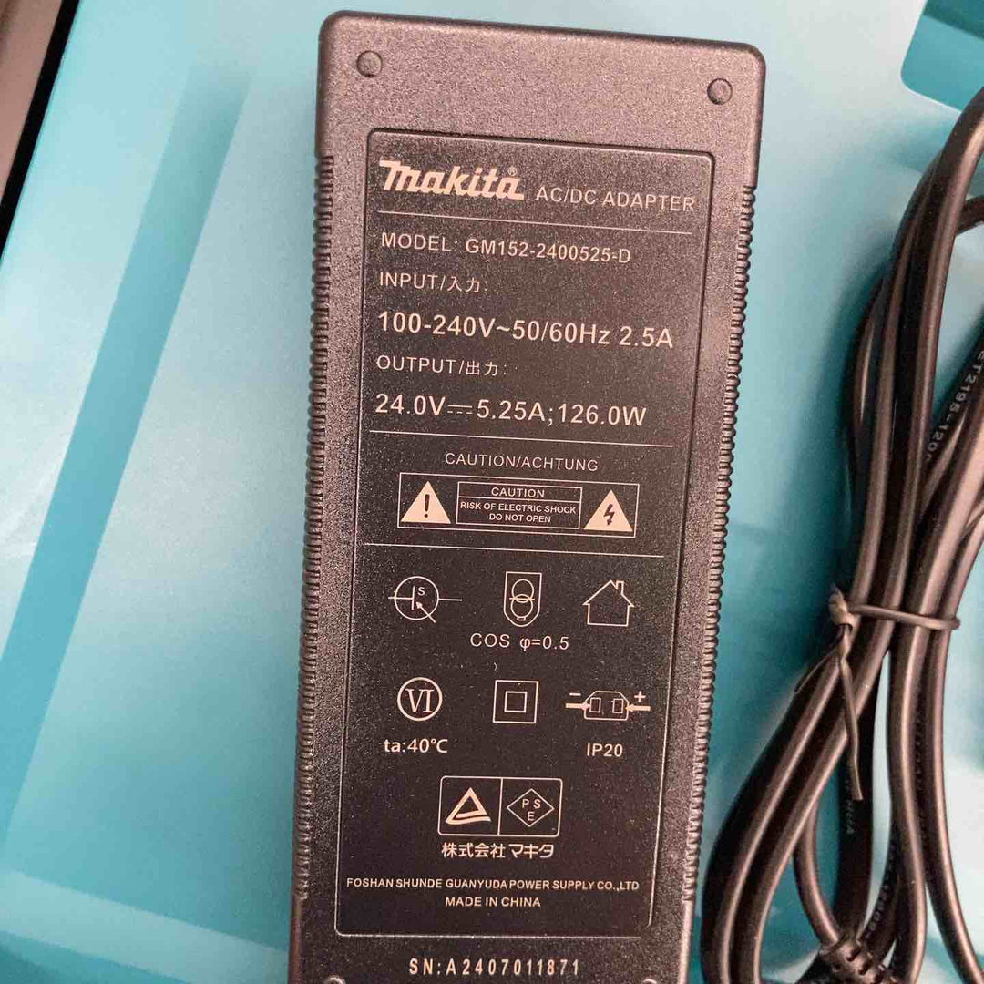 ★マキタ(makita) コードレス冷温庫 CW004GZ【八潮店】