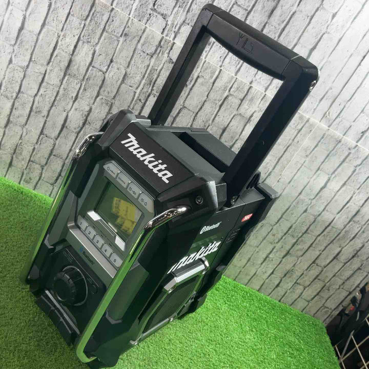 ◇マキタ(makita) 充電式ラジオ MR002GZB 動作確認済【川口店】