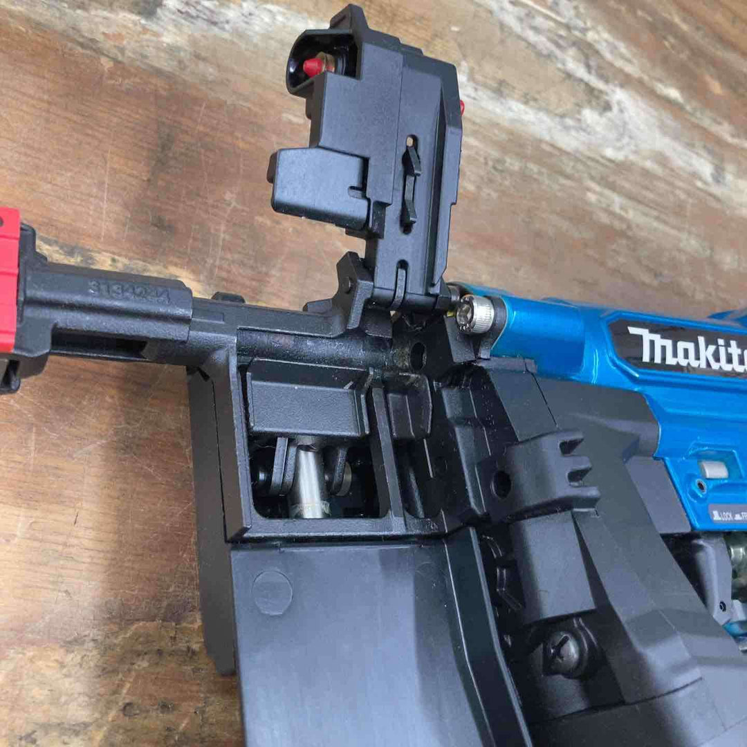 ★マキタ(makita) 高圧エアネジ打ち機 AR412HRM【柏店】