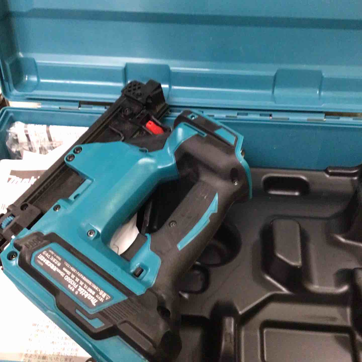 ☆マキタ(makita) コードレスフィニッシュネイラ FN350DZK【町田店