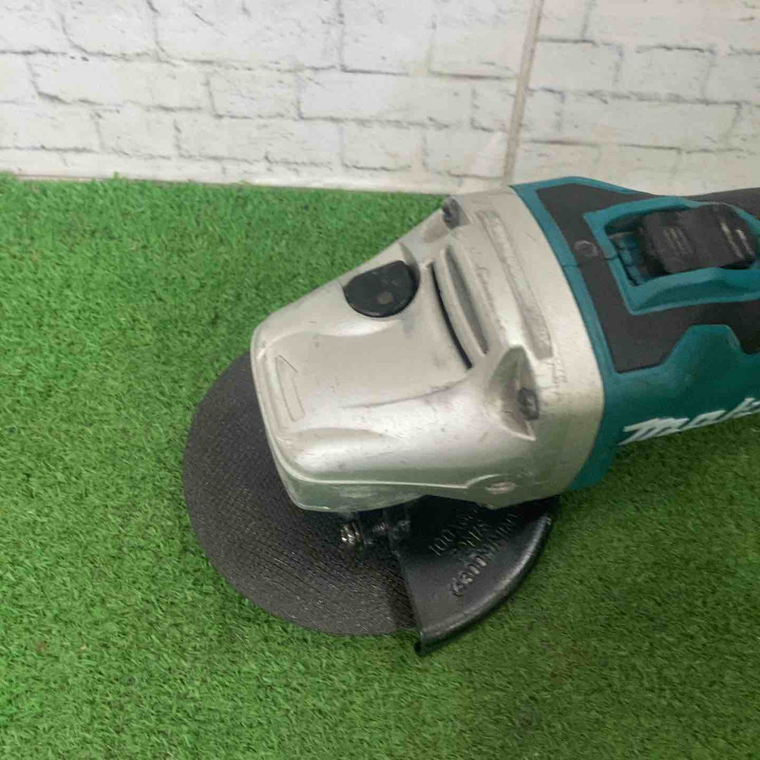 ☆マキタ(makita) 100mmコードレスディスクグラインダ GA404DZN (GA404DN)【町田店】