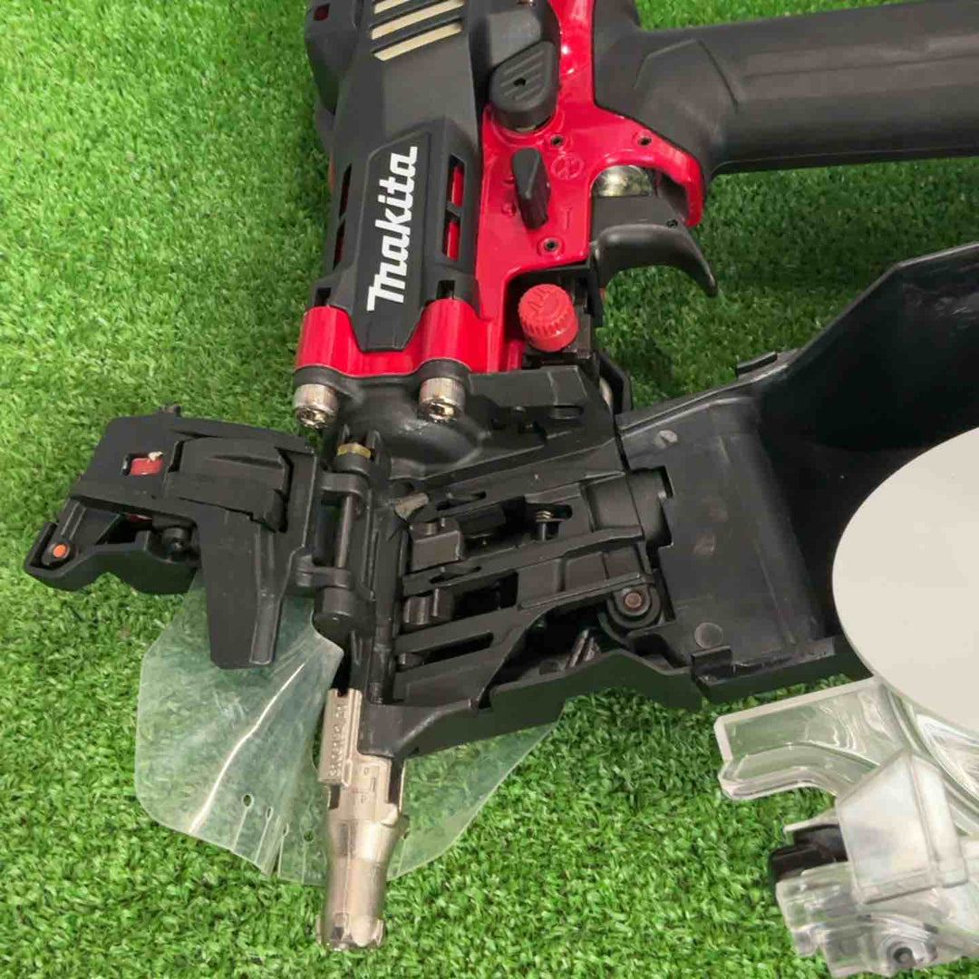 ★マキタ(makita) 高圧エア釘打ち機 AN534H【草加店】