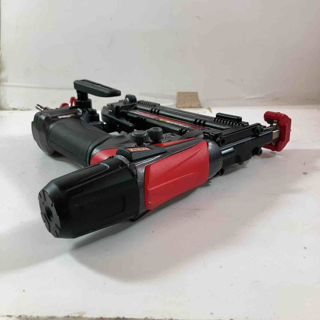 ★マックス(MAX) 高圧フロアタッカー HA-38F4(D)【川崎店】